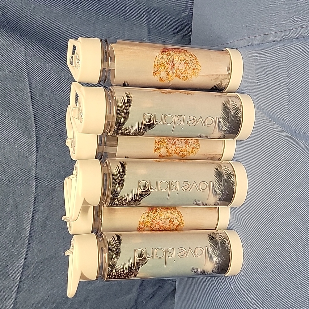Set of 6 Water Bottles with infuser and straw 25 oz / 740 ml